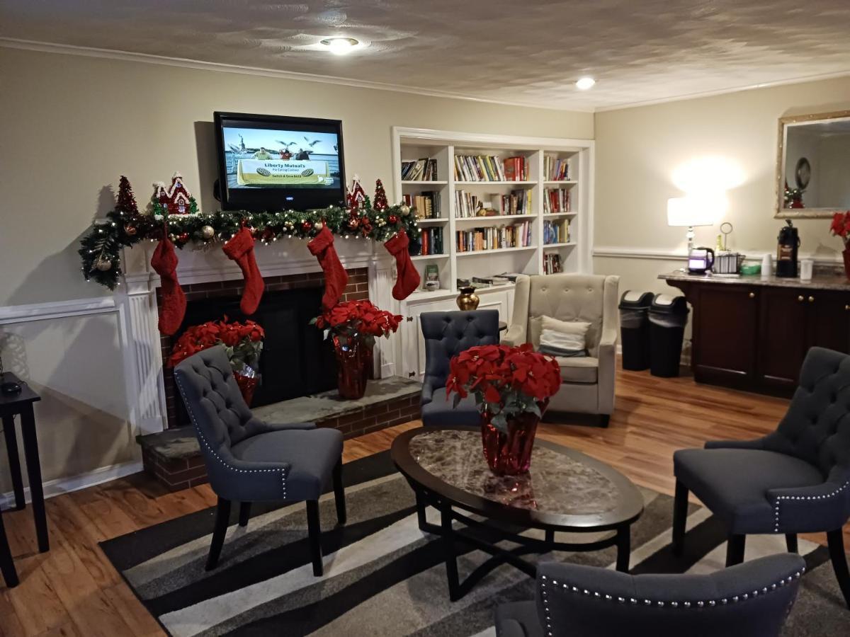 Colonial Inn Seekonk Dış mekan fotoğraf